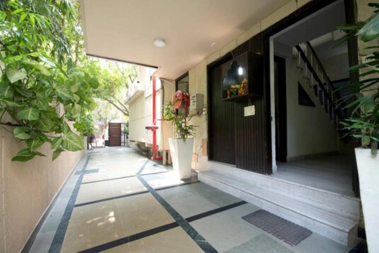Hotel Chalet At Saket Near Pvr Cinema